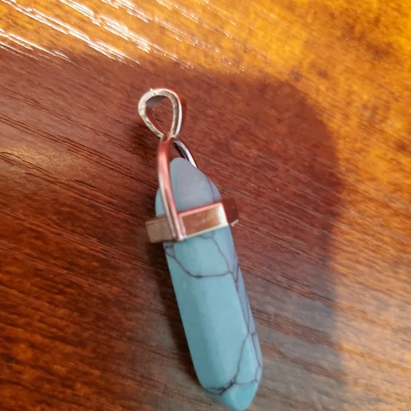 Turquoise Pendant Necklace - Picture 2 of 3